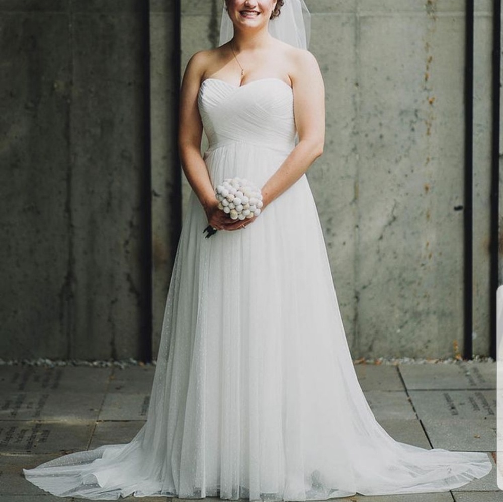 David's Bridal Wedding Dress